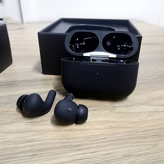 AIRPODS PRO 2 ( BLACK EDITION) - WITH BUZZER